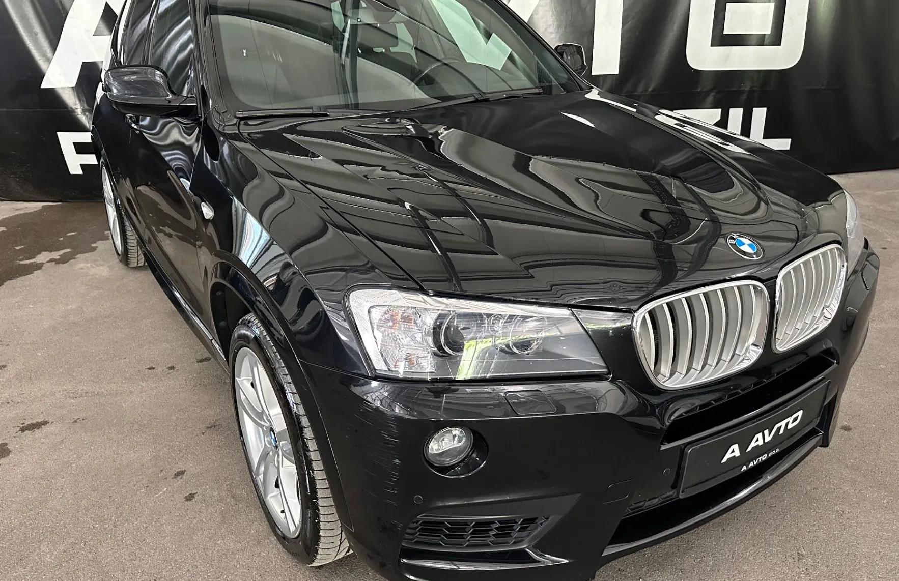 Zunanja slika - BMW X3 - serija : xDrive35d Avt. MSPORT-19COL-KAMERA-HUD-NAVI-USNJE - 2