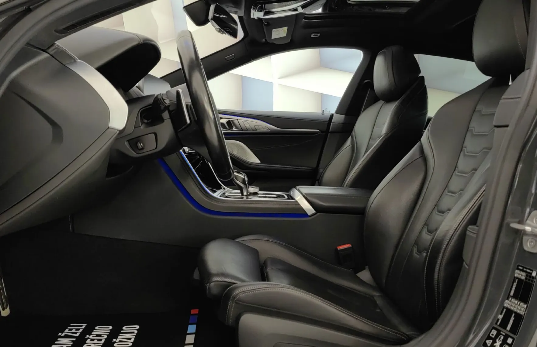 Zunanja slika - BMW Serija 8 - Gran Coupe: M850i xDriveRADAR-PANO-KEY-KAM360-BOWERSl. - 11