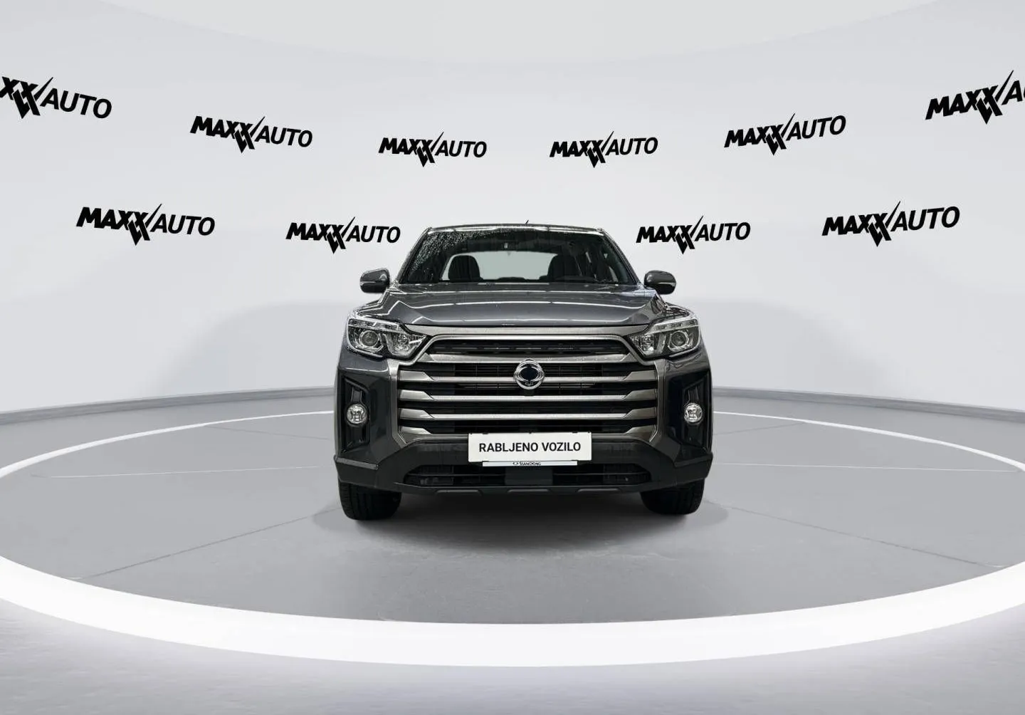 Zunanja slika - SsangYong Musso - VENTURE+ 4x4 AT Rolo + Kljuka - 2