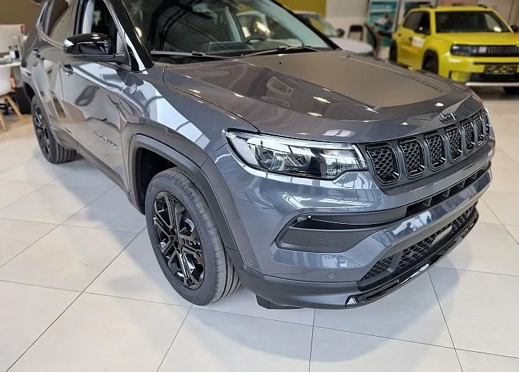 Zunanja slika - Jeep Compass - 1.5 GSE T4 MHEV DCT7 North Star - 1
