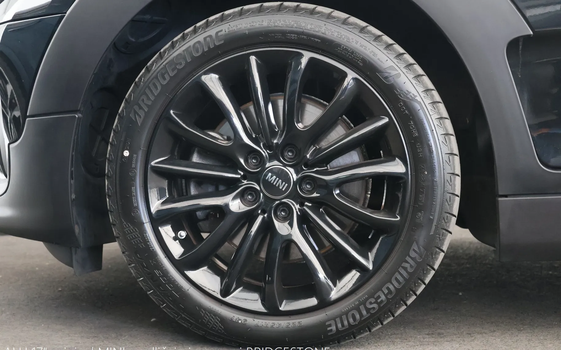 Zunanja slika - MINI Clubman Cooper D - 2.0d Aut 150KM Essential Trim - 18