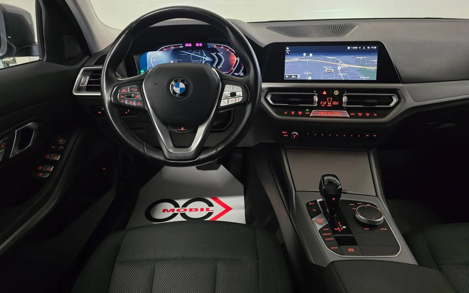 Notranja slika - BMW serija 3 Touring: - 320d Touring Advantage Avt- Laser.asist.HiFi.ALU18 - 11