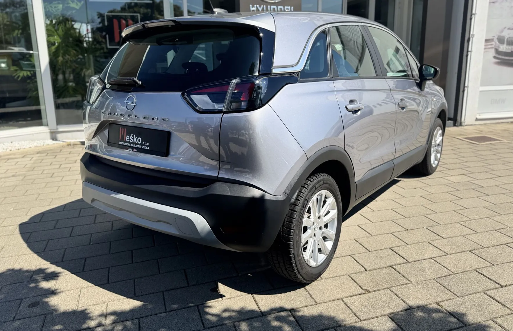 Zunanja slika - Opel Crossland - 1.5 CDTI AUT usnje-acc-tempomat-el.paket-PLUS BONU - 11