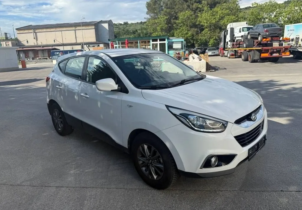 Zunanja slika - Hyundai ix35 - 1.7 CRDi NA KREDIT BREZ POLOGA... - 3