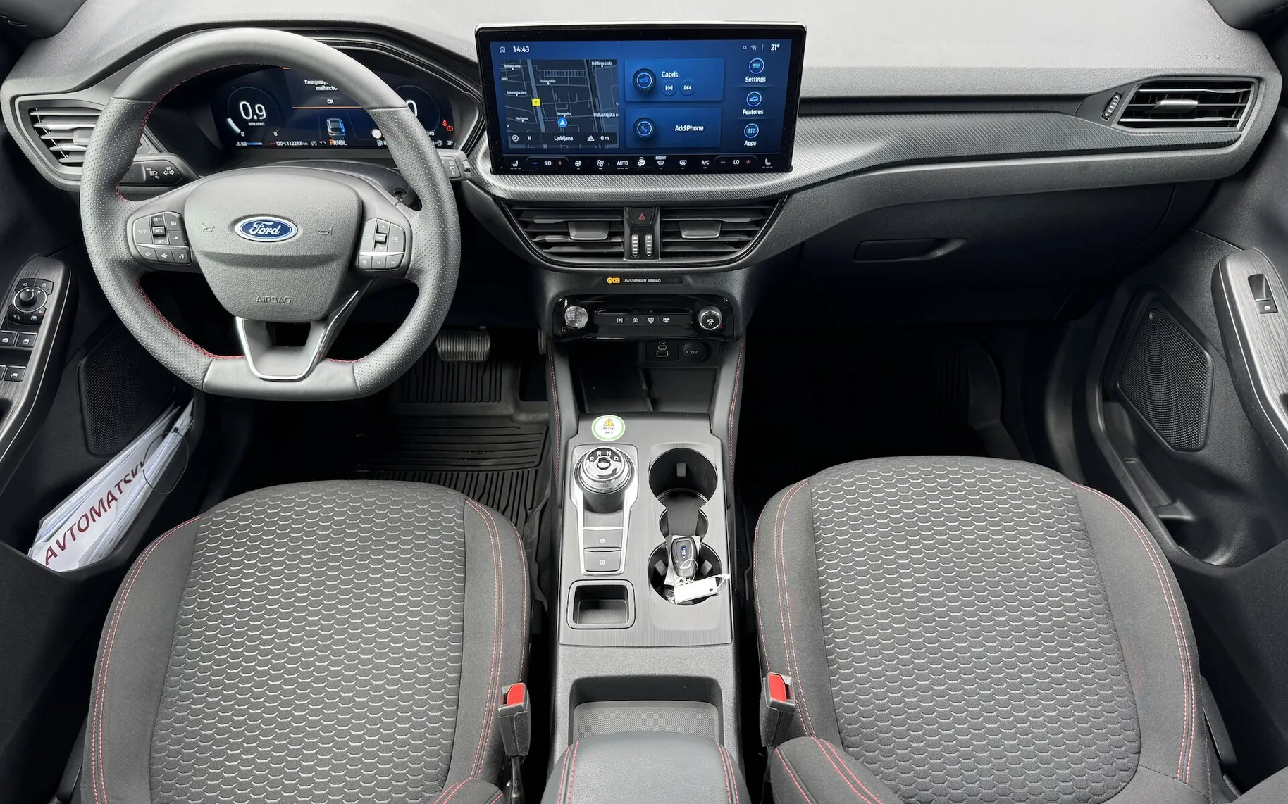 Zunanja slika - Ford Kuga - 1.5 EcoBoost ST-LINE AVT 186KM SLO FULL LED NAVI - 13