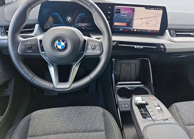 Zunanja slika - BMW Serija 2 - Active Tourer: 218i DCT BMW 218i Active Tourer. 100KW - 13