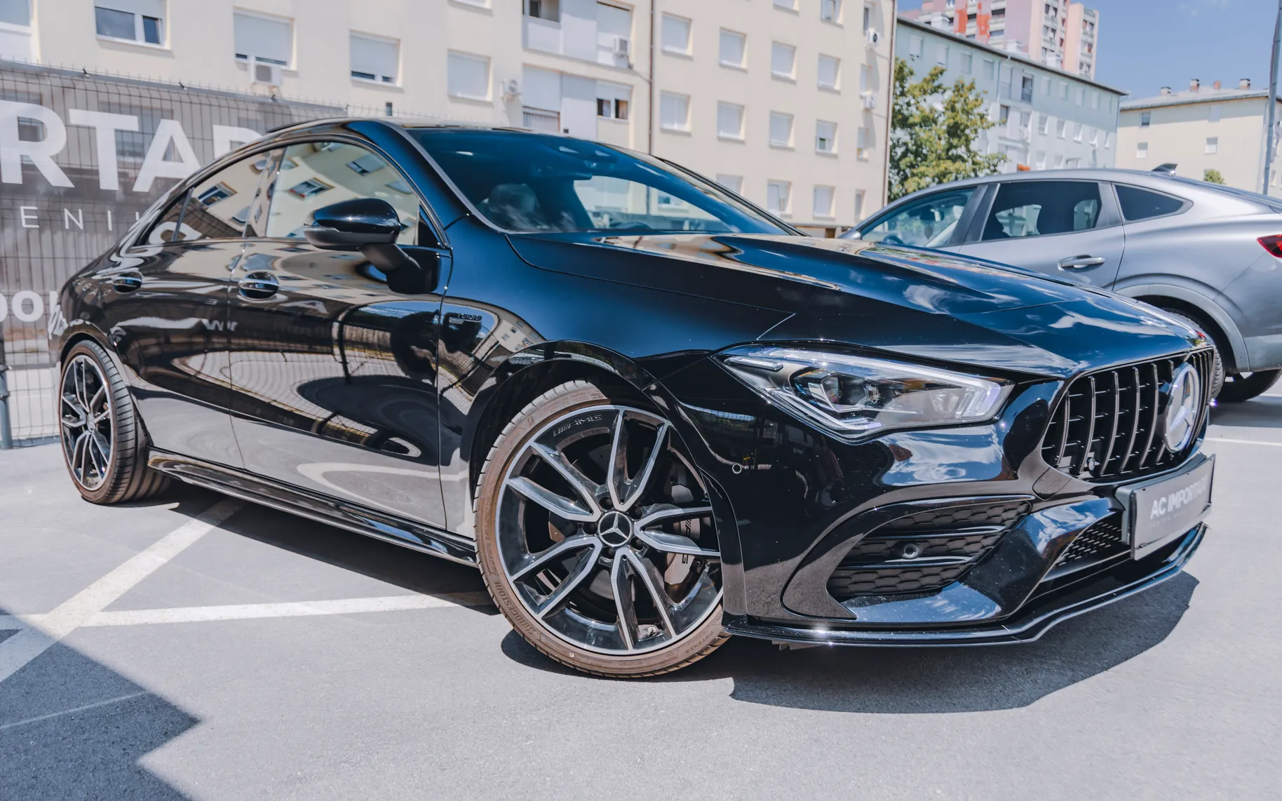 Zunanja slika - Mercedes-Benz CLA-Razred - CLA 35 AMG 4MATIC Akrapovič-NIGHT-ACC-SLOVENSKI - 3