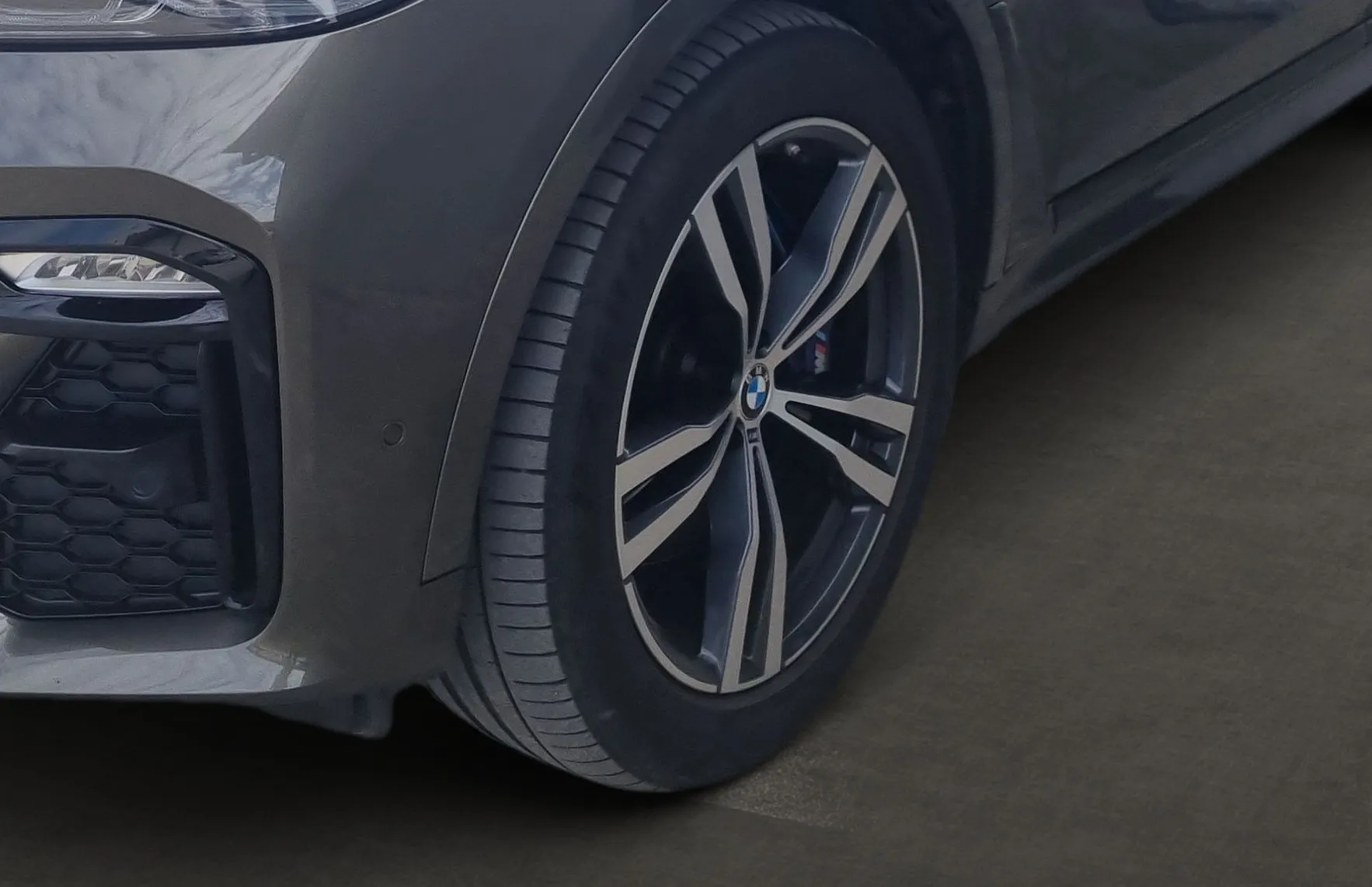 Zunanja slika - BMW X7 - serija : xDrive40d - 6