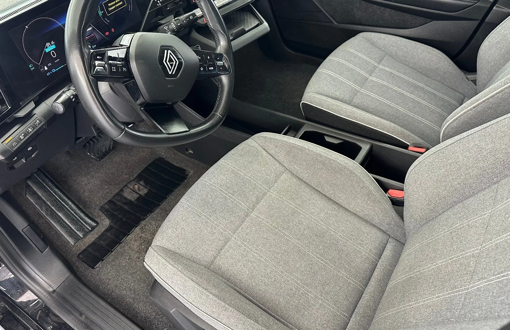 Zunanja slika - Renault Megane E-tech - Berline equilibre EV60 220ch optimum charge.KAMERA - 3