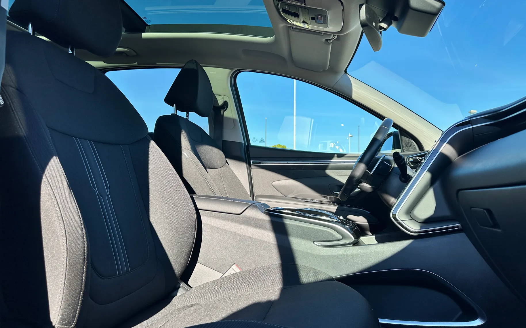 Zunanja slika - Hyundai Tucson - 1.6 CRDi PREMIUM 4WD-PANO-KAM-ACC-MOTOR U OKVARI - 16