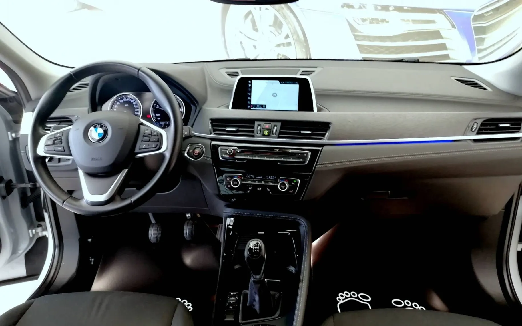 Zunanja slika - BMW serija X2: - sDrive20d FULL LED NAVI 2XPDC ALU ZATEMNJEN TOP .. - 6