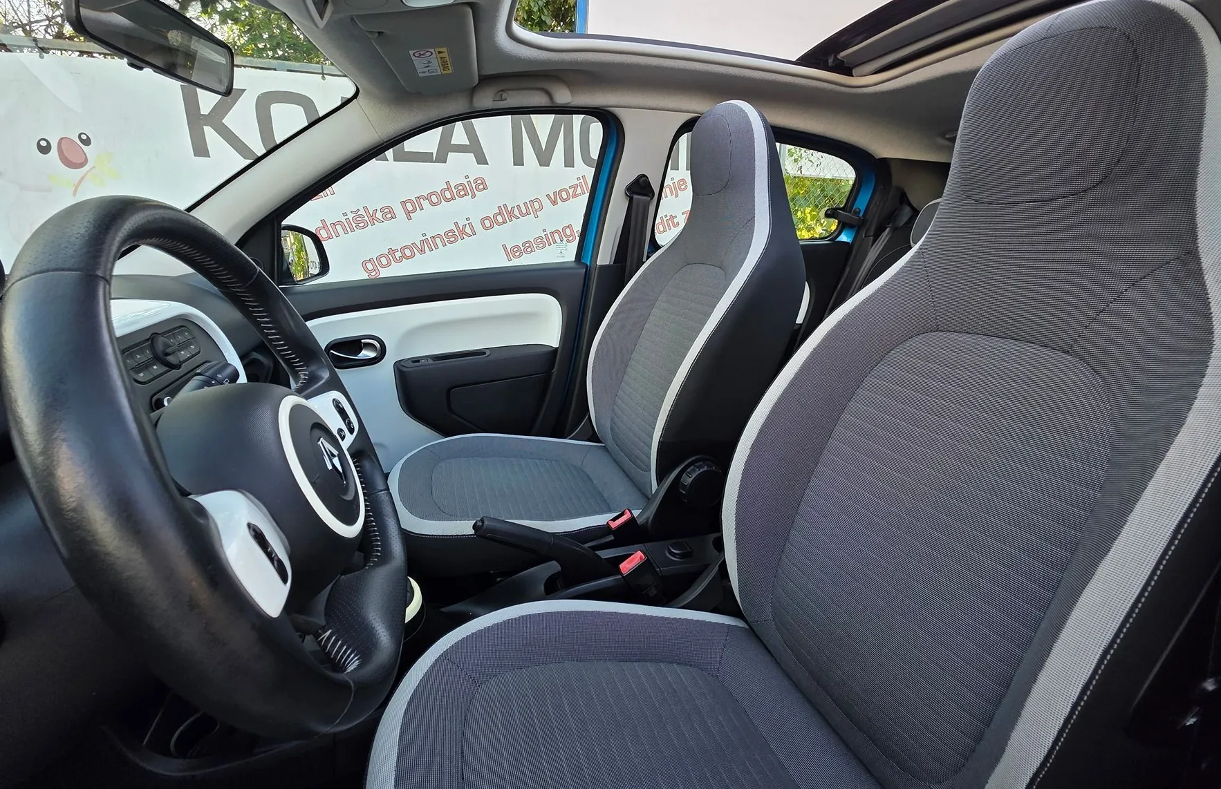 Zunanja slika - Renault Twingo - SCe 70 LIMITED PANORAMA-KLIMA-KOT NOV - 13