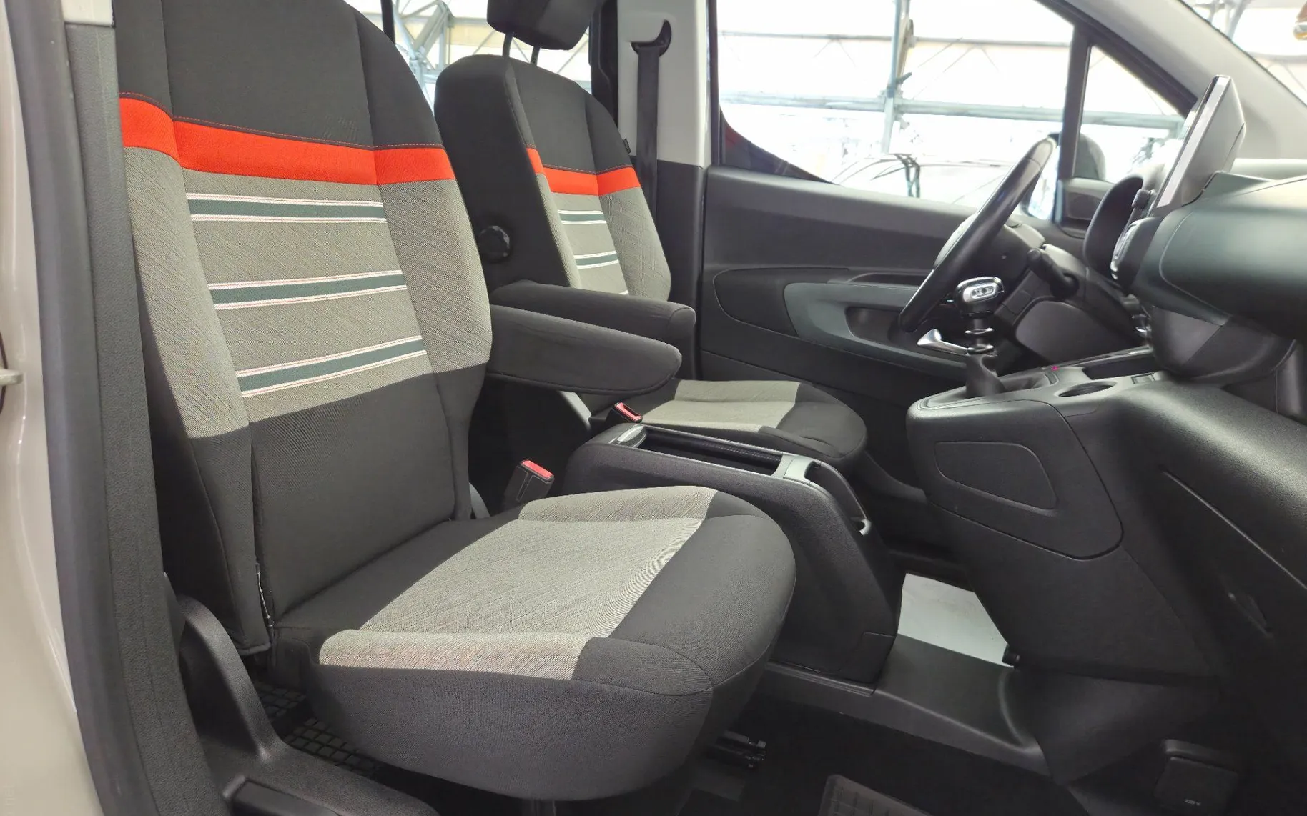 Zunanja slika - Citroën Berlingo - 1.5 BlueHDi 130 XTR 1.LASTNIK SLO. POREKLO - 11
