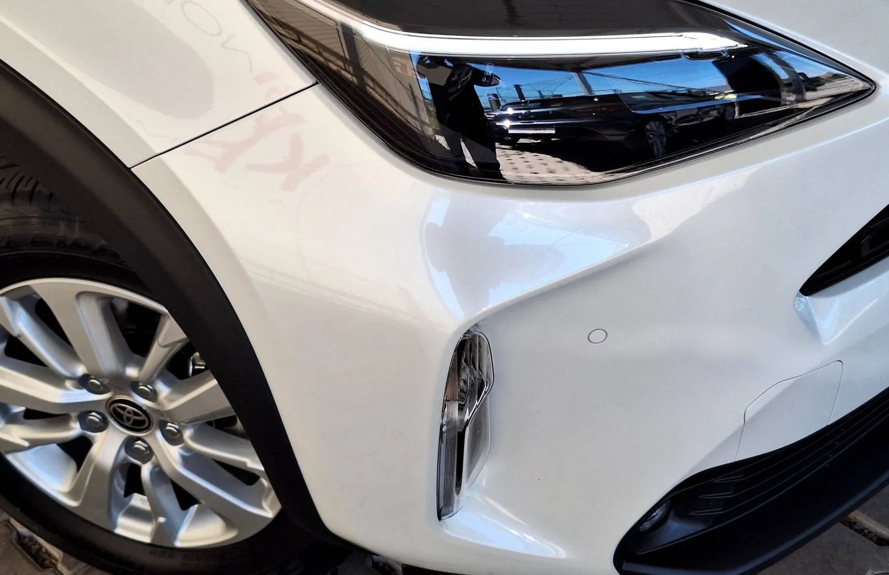 Zunanja slika - Toyota Yaris Cross - Hybrid 1.5 VVT-i Cool•Slovensko vozilo•1.lastnik• - 7