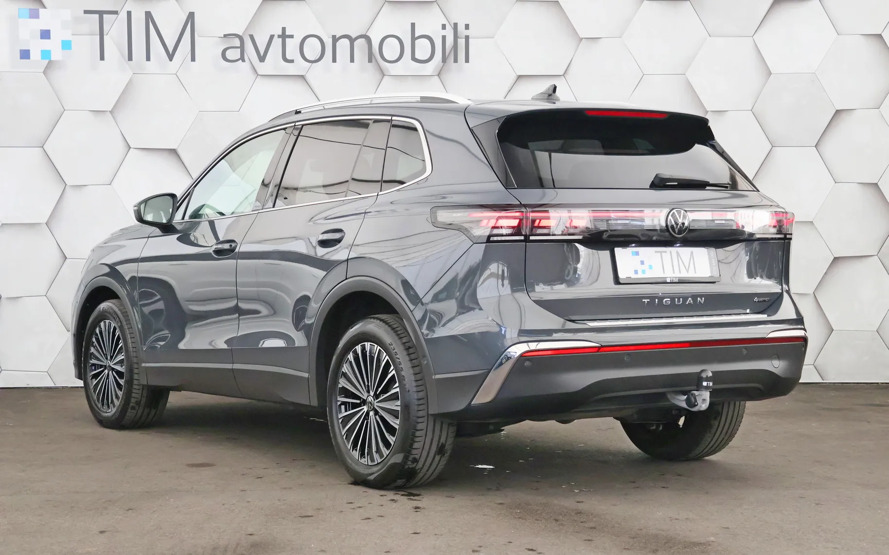 Zunanja slika - Volkswagen Tiguan - 2.0 TDI 4-Motion DSG Elegance 193KM - 4