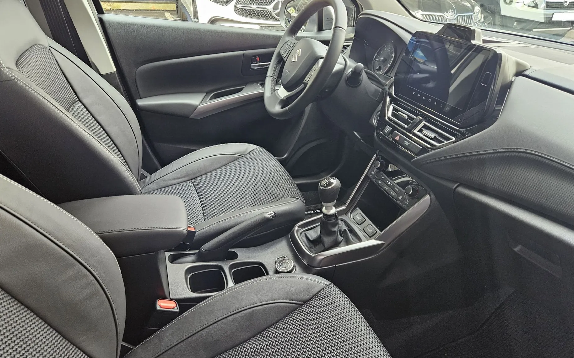Zunanja slika - Suzuki S-Cross - 1.4 MHEV ELEGANCE  ALLGRIP - 7