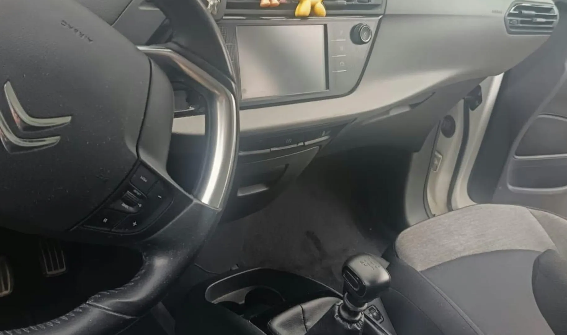 Notranja slika - Citroën C4 - Spacetourer BlueHDi 130 S&S Feel - 6