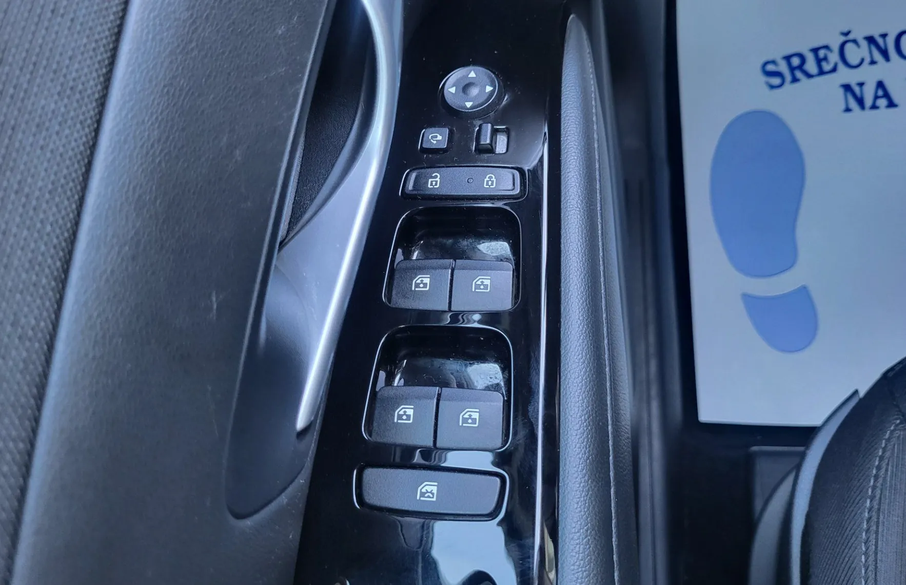 Zunanja slika - Hyundai Tucson - 1.6 T-GDI Hybrid Impression Avt. slo-navi-acc-led- - 15