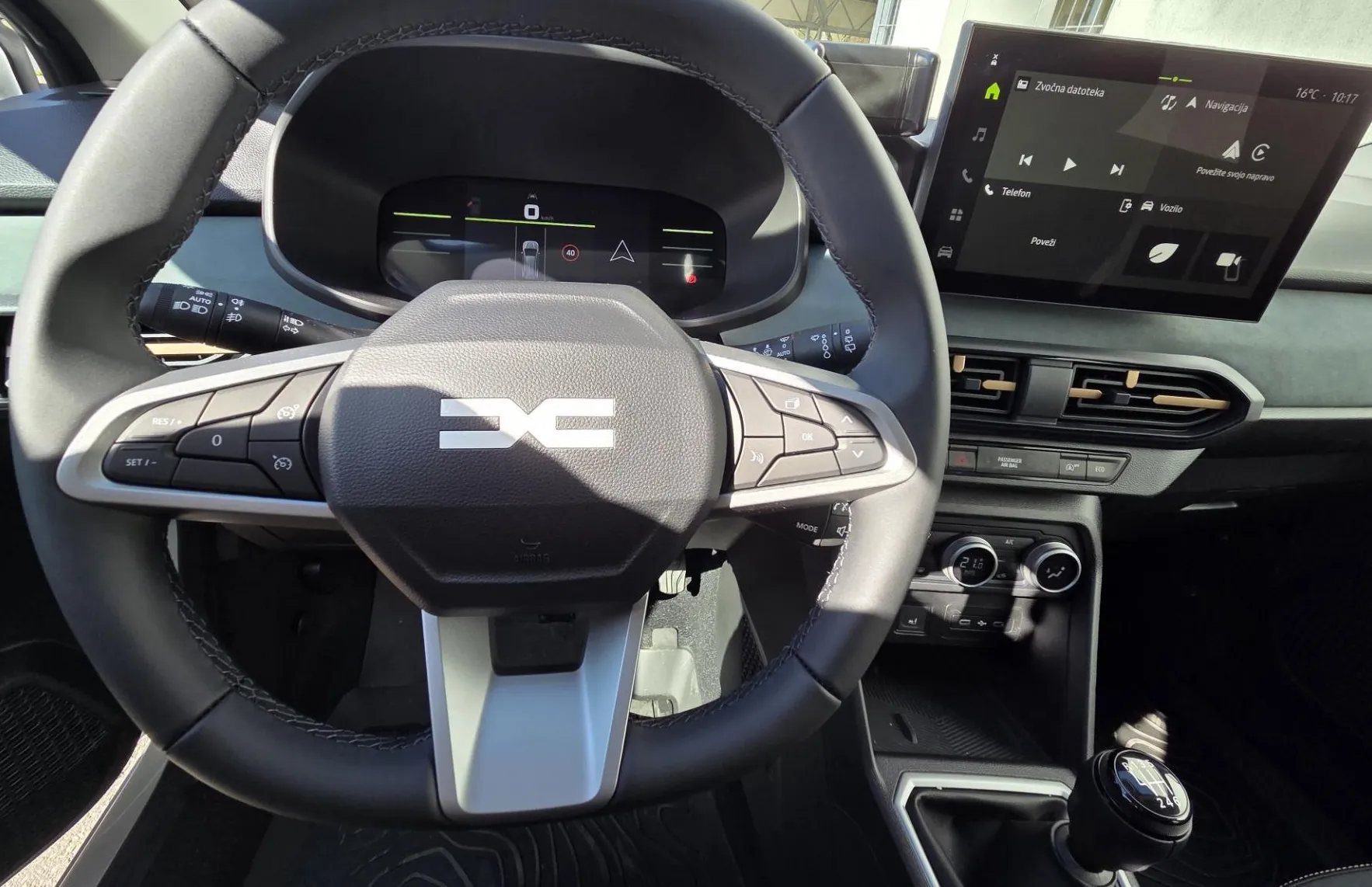 Zunanja slika - Dacia Jogger - Extreme TCe110+Paket Vožnja - 10