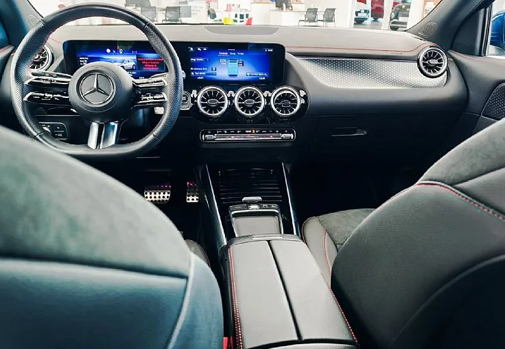 Zunanja slika - Mercedes-Benz EQA - 350 4MATIC AMG-VL.KL-360 KAM-MRT.K-ALCANTARA-VIDEO - 7