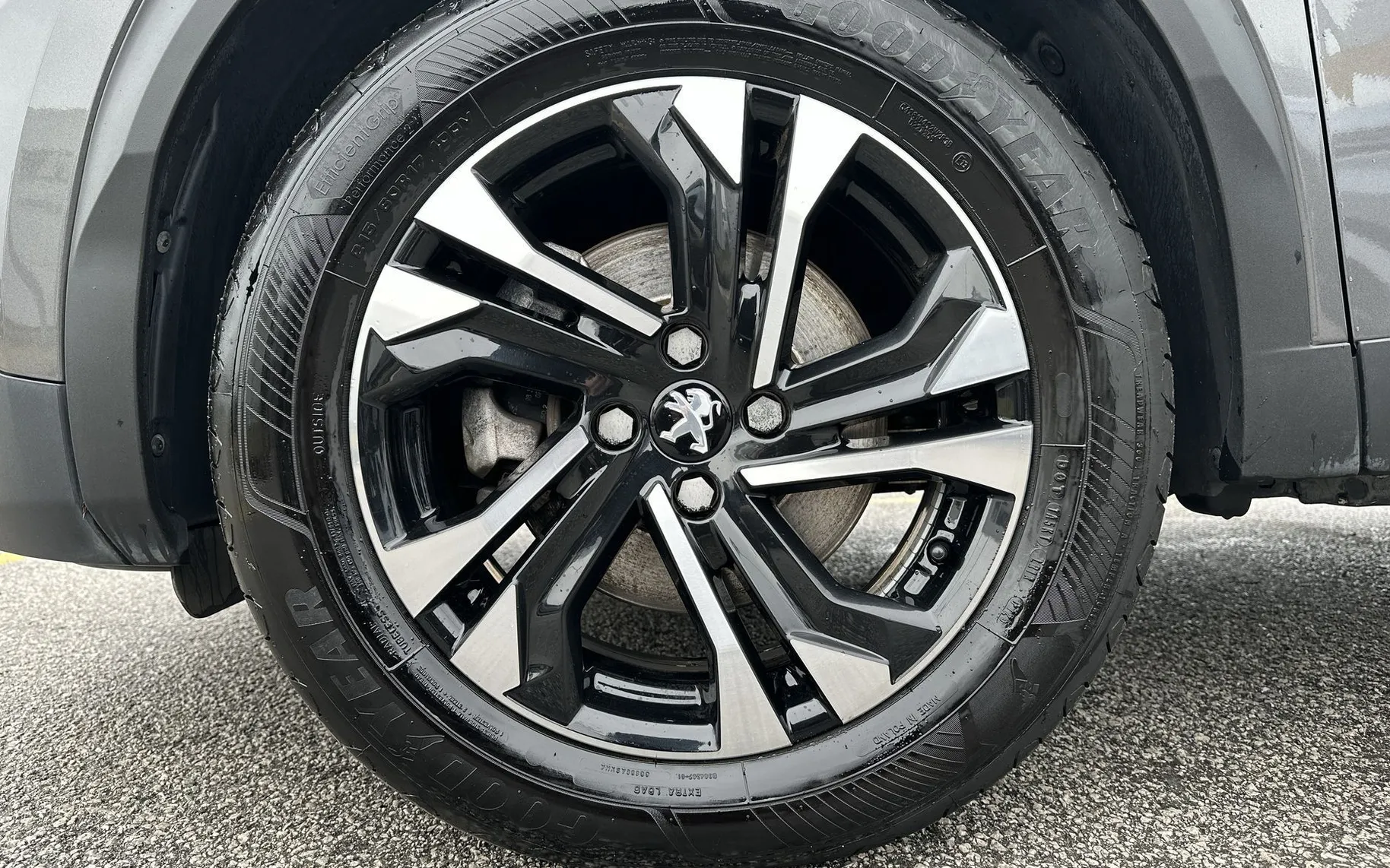 Zunanja slika - Peugeot 2008 - 1.5 BLUEHDI 130 ALLURE PACK EAT8 - 8