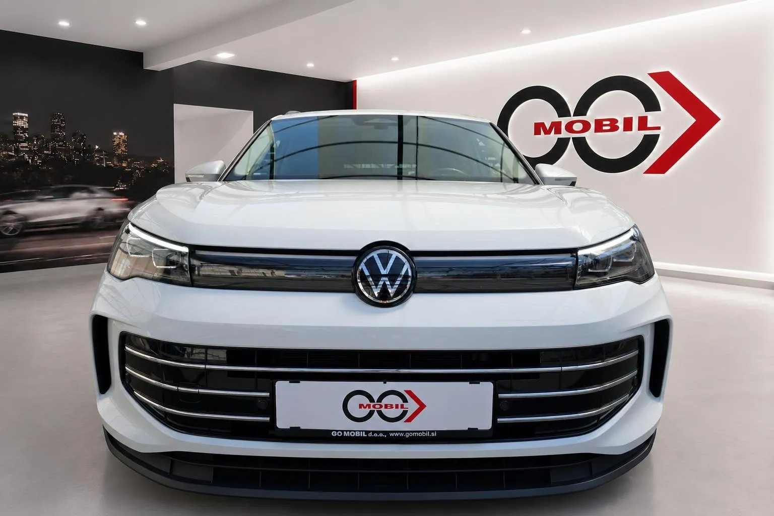 Zunanja slika - Volkswagen Tiguan - 2.0 TDI Elegance DSG - LED Plus.alcantara.kamera - 2