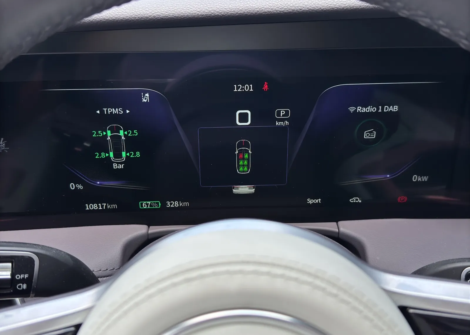 Zunanja slika - Hongqi E-HS9 - LUXURY 120 kWh AWD + 360 + MASAŽA + PANORAMA + - 12