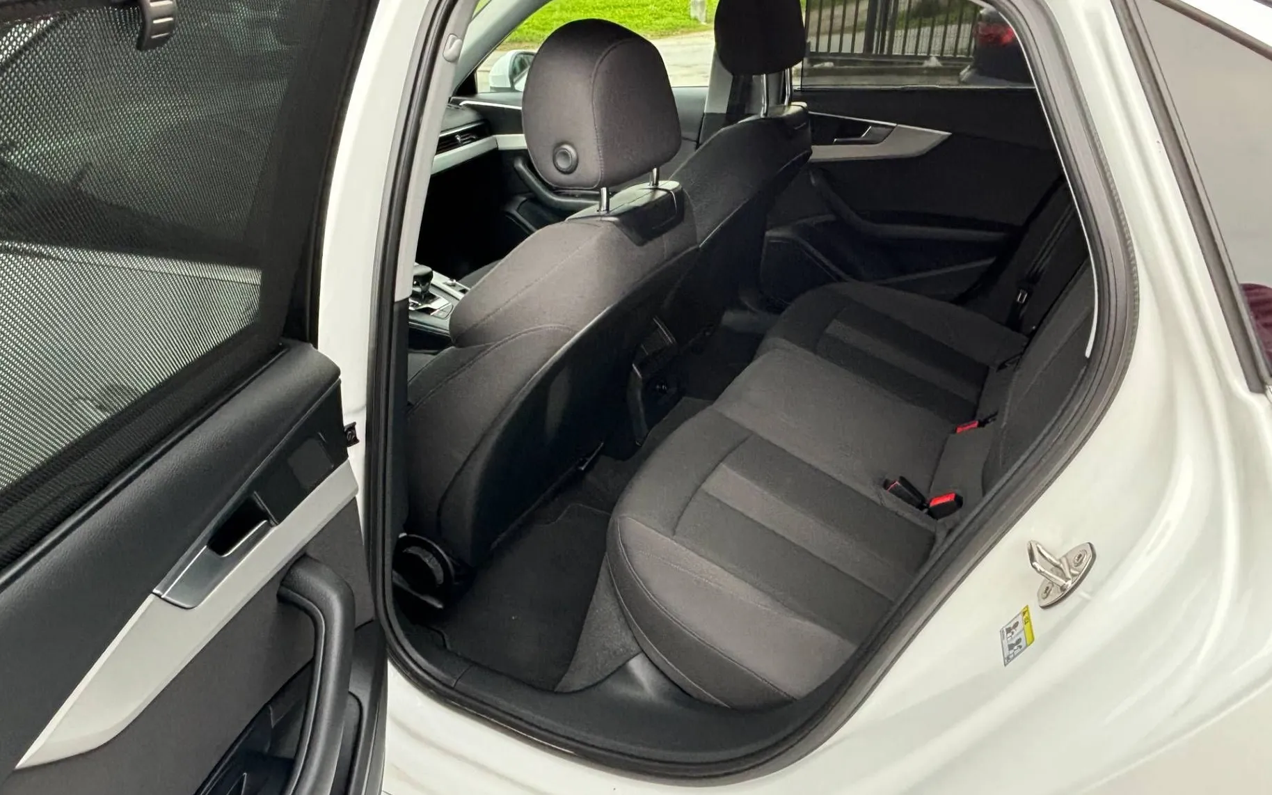 Zunanja slika - Audi A4 - 35 TDI S tronic S line LED-KAMERA-NAVI - 8