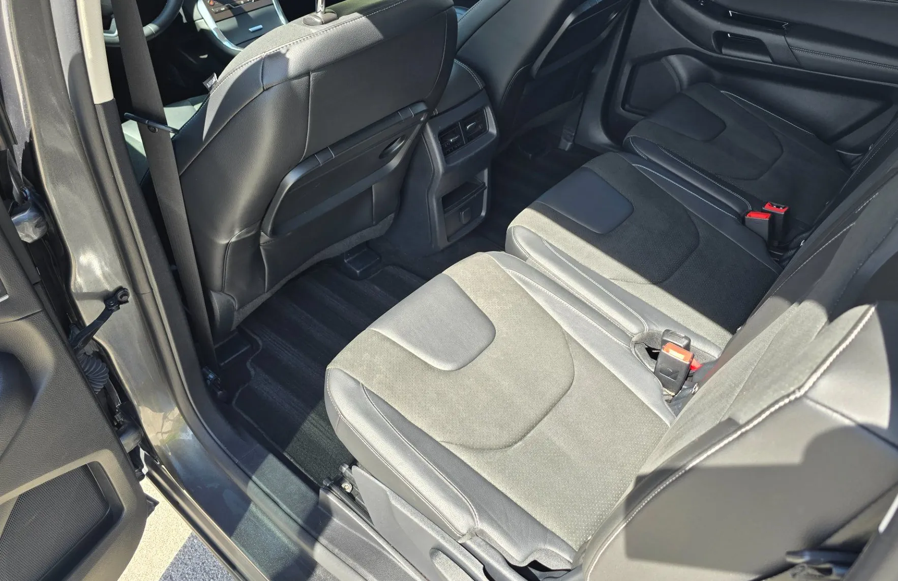 Zunanja slika - Ford S-MAX - 2.0 EcoBlue Titanium Automatic - 9