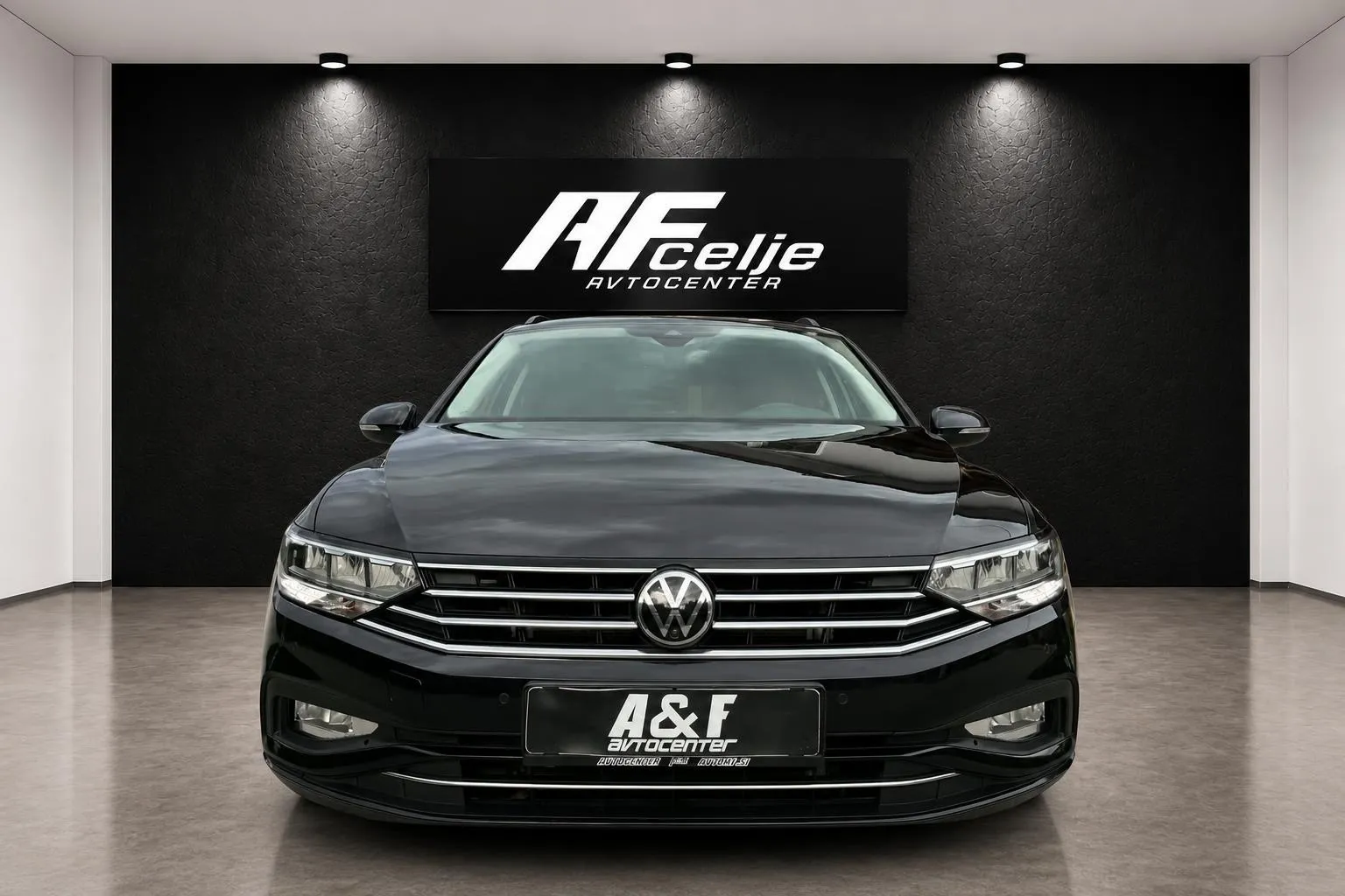 Zunanja slika - Volkswagen Passat Variant - 2.0 TDI-DSG-VIRTUAL-LED-LIZING ZA TUJCE-NAVI- - 2