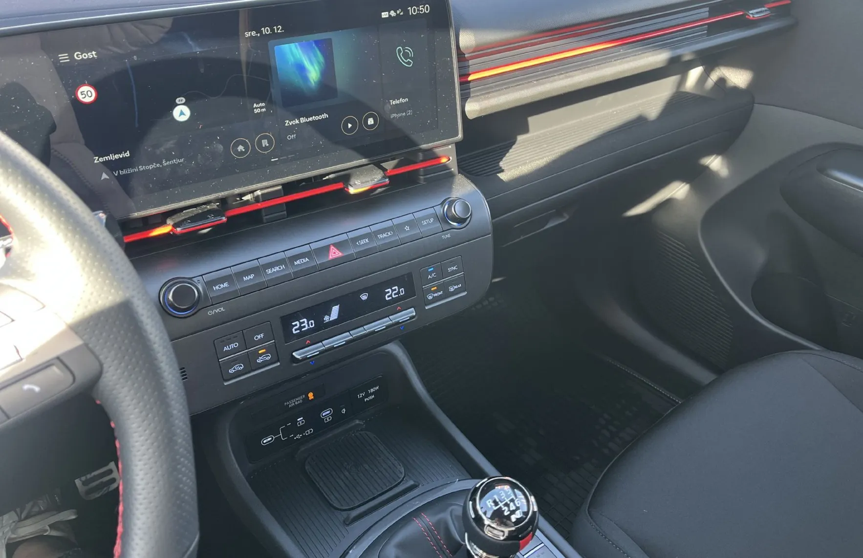 Zunanja slika - Hyundai Kona - 1.6 T-GDI 138 Premium TESTNO VOZILO - 11