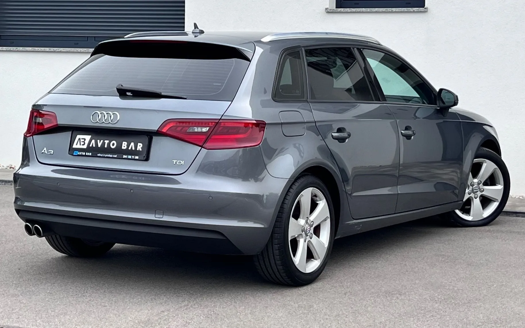 Zunanja slika - Audi A3 - Sportback 2.0 TDI+NAVI+TEMP+S-tronic - 6