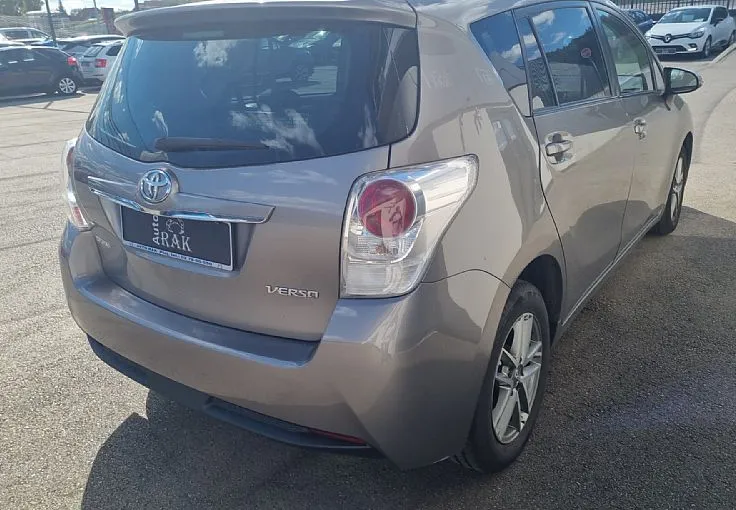 Zunanja slika - Toyota Verso - 1.6 D-4D Sol 1. LASTNIK, SLOVENSKI - 6