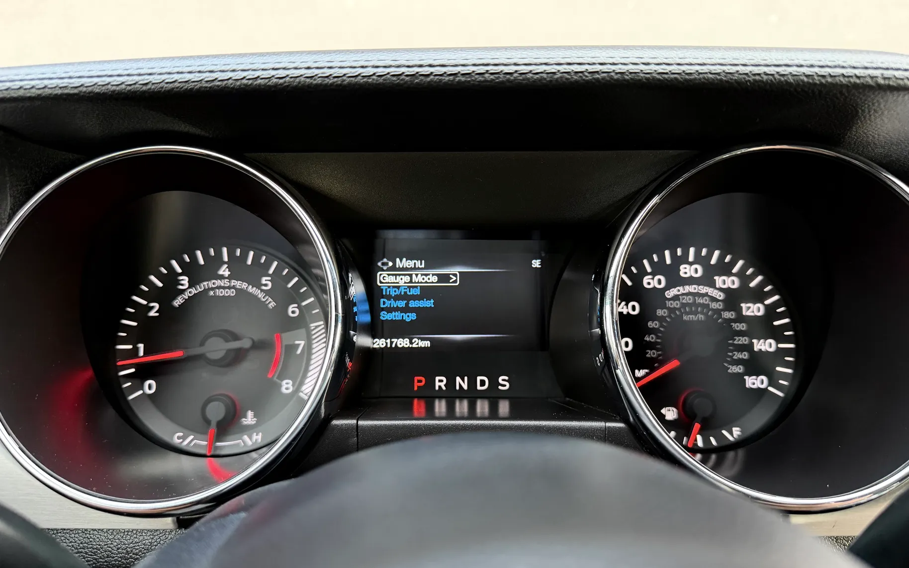 Zunanja slika - Ford Mustang - 2.3 EcoBoost 2.LASTNIK ACC HLAJENJE SED. ALU 19 - 15