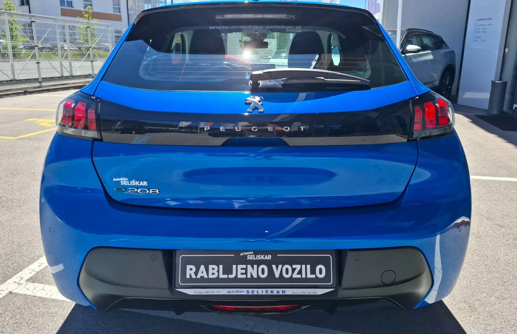 Zunanja slika - Peugeot 208 - EV 100KW - 3000€ SUBVENCIJE - POVRNITEV DDV-ja - 7