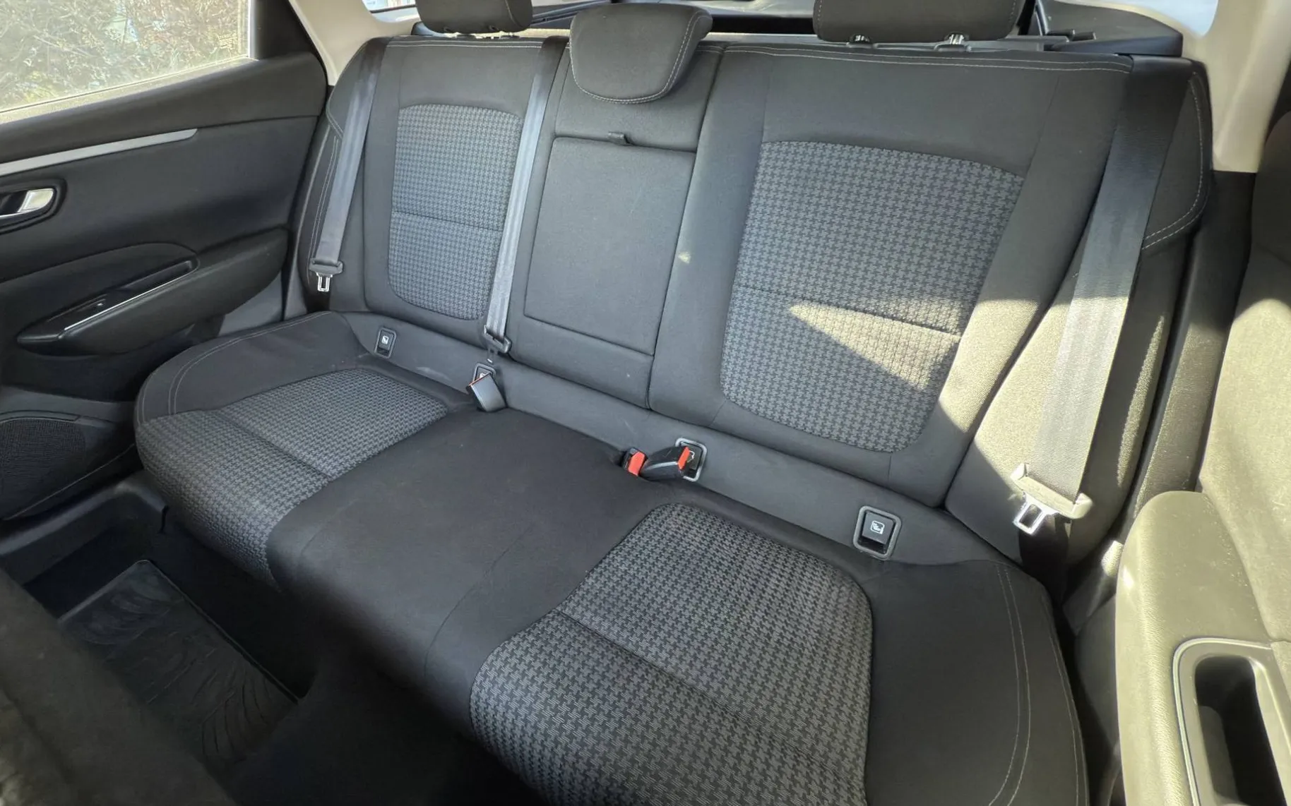 Zunanja slika - Renault Talisman - BUSINESS Energy dCi 130  KEYLESS GO-SLOVENSKI - 9