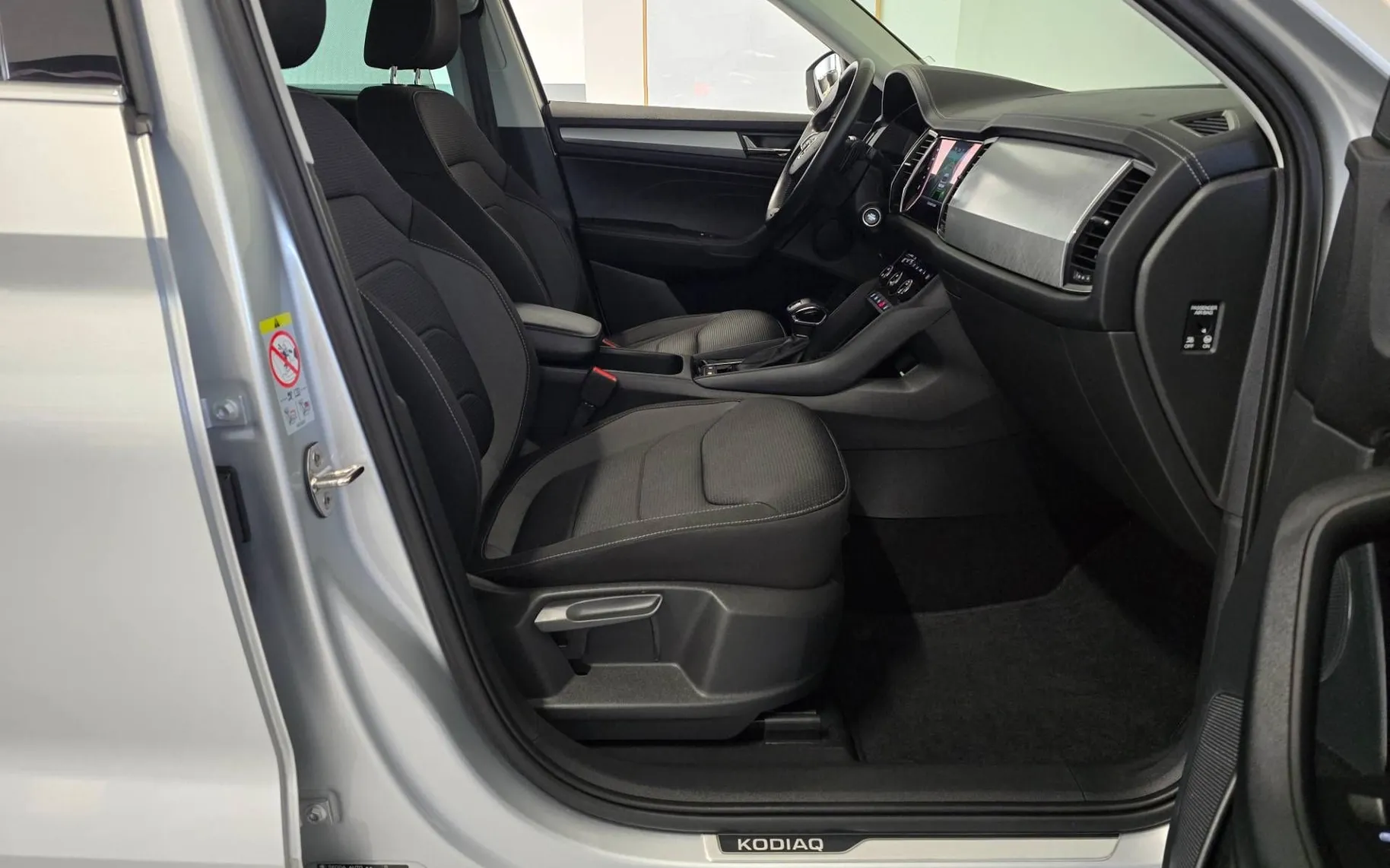 Notranja slika - Škoda Kodiaq - 4x4 2.0 TDI Ambition Tour DSG - Matrix.virtual.ACC - 13