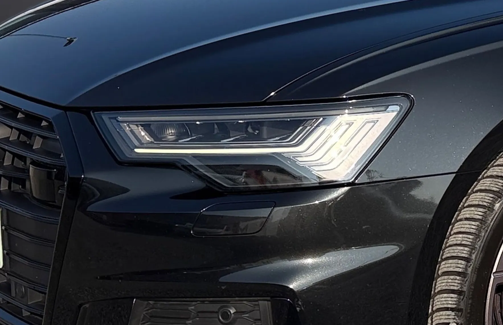 Zunanja slika - Audi A6 - Avant 45 TDI Quattro- S Line-Panorama-21 COL-HD Matrix.. - 5