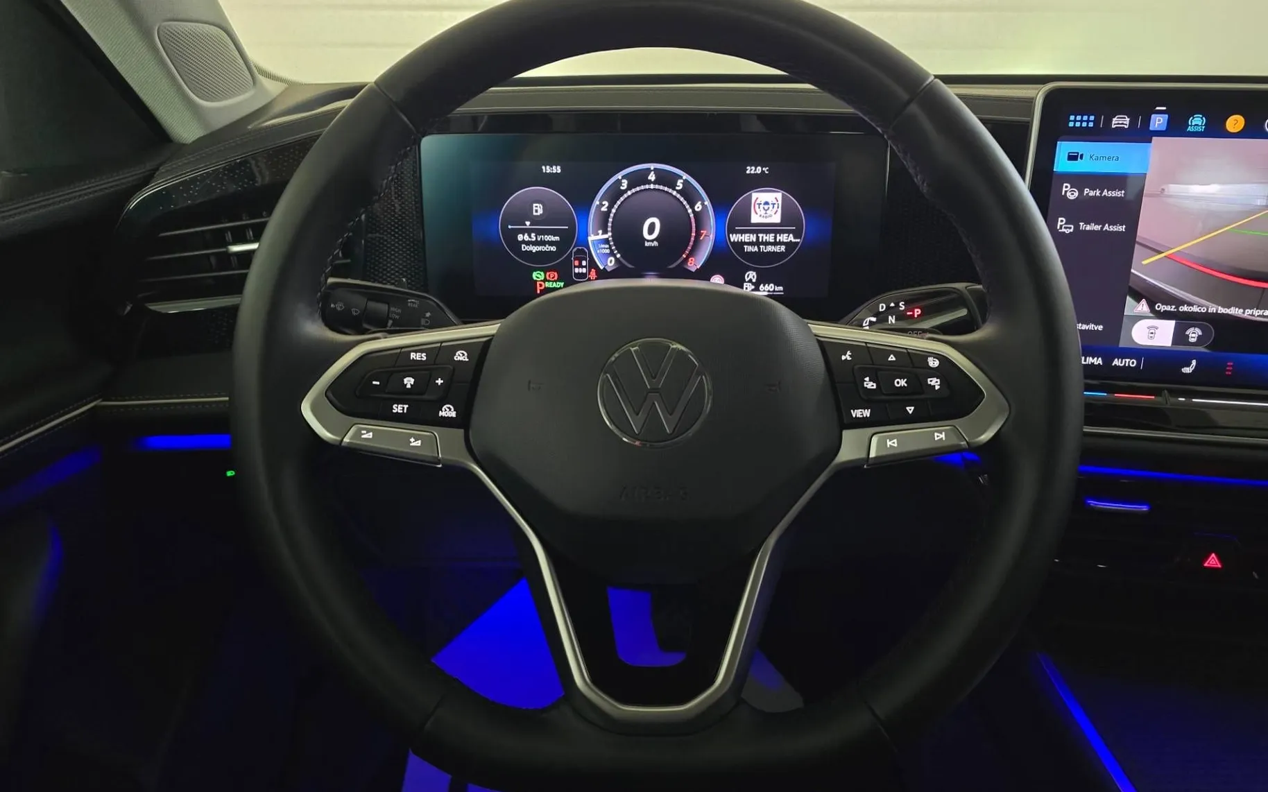 Notranja slika - Volkswagen Passat Variant - 1.5 eTSI BMT Business DSG- LED.360kam.memory.asist - 12