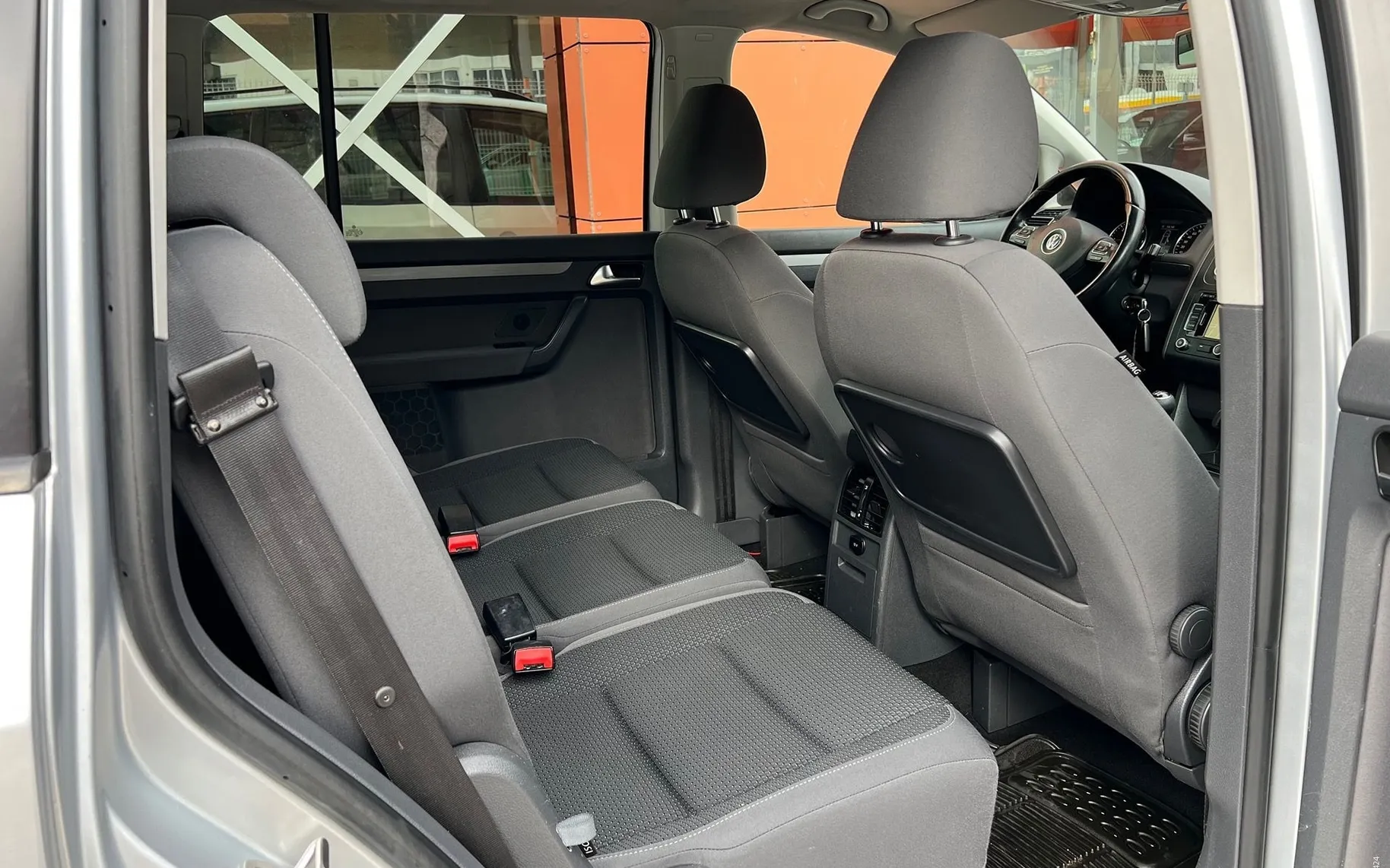 Notranja slika - VW Touran - 1.6 TDI... - 12