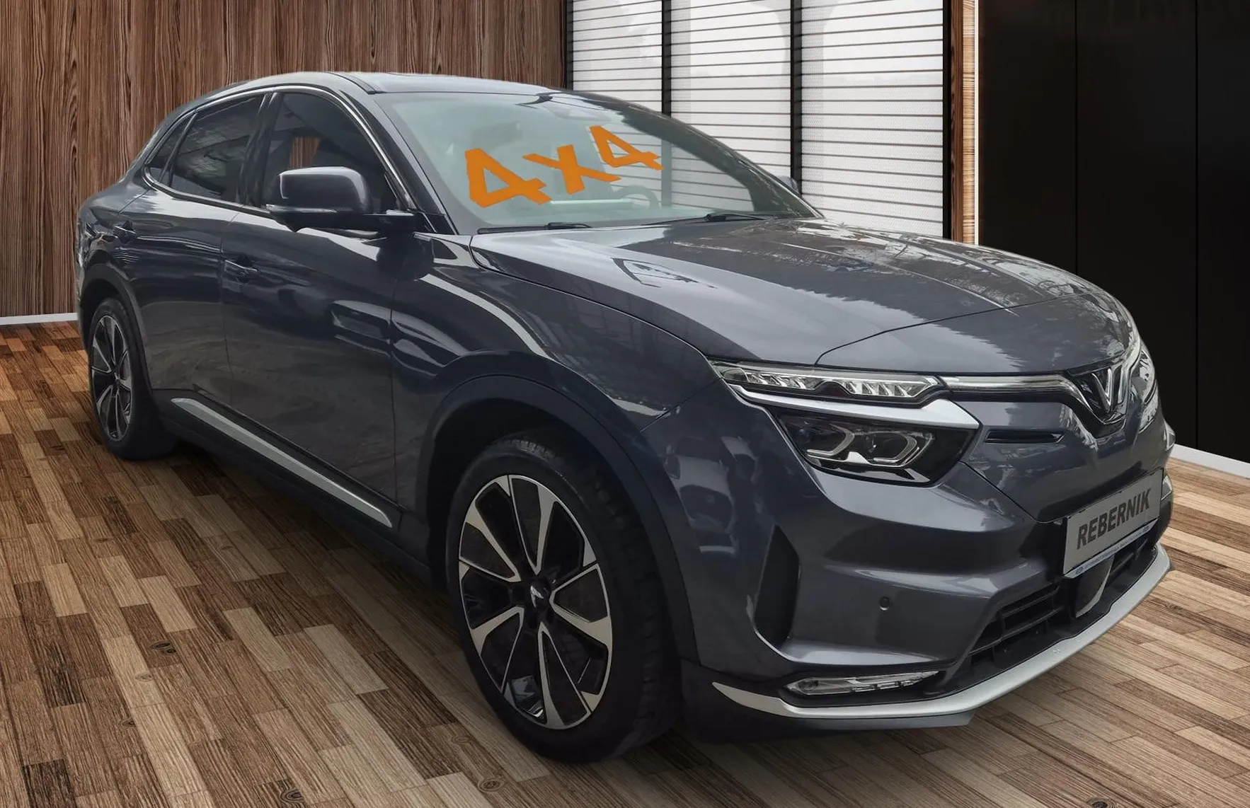 Zunanja slika - Vinfast VF8 - ECO 87.7kWh 350PS AWD - GRATIS POLNILNICA 22KW - 2