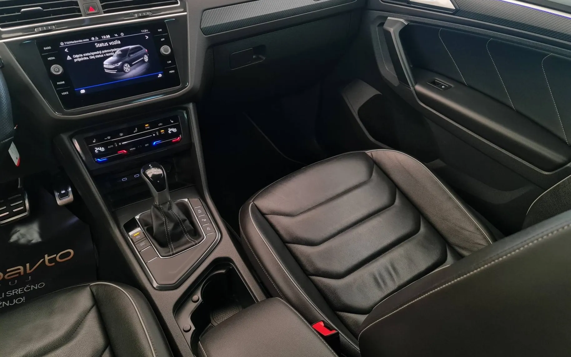 Notranja slika - Volkswagen Tiguan - 1.5 TSI  R-Line DSG•Bogata dodatna oprema... - 12