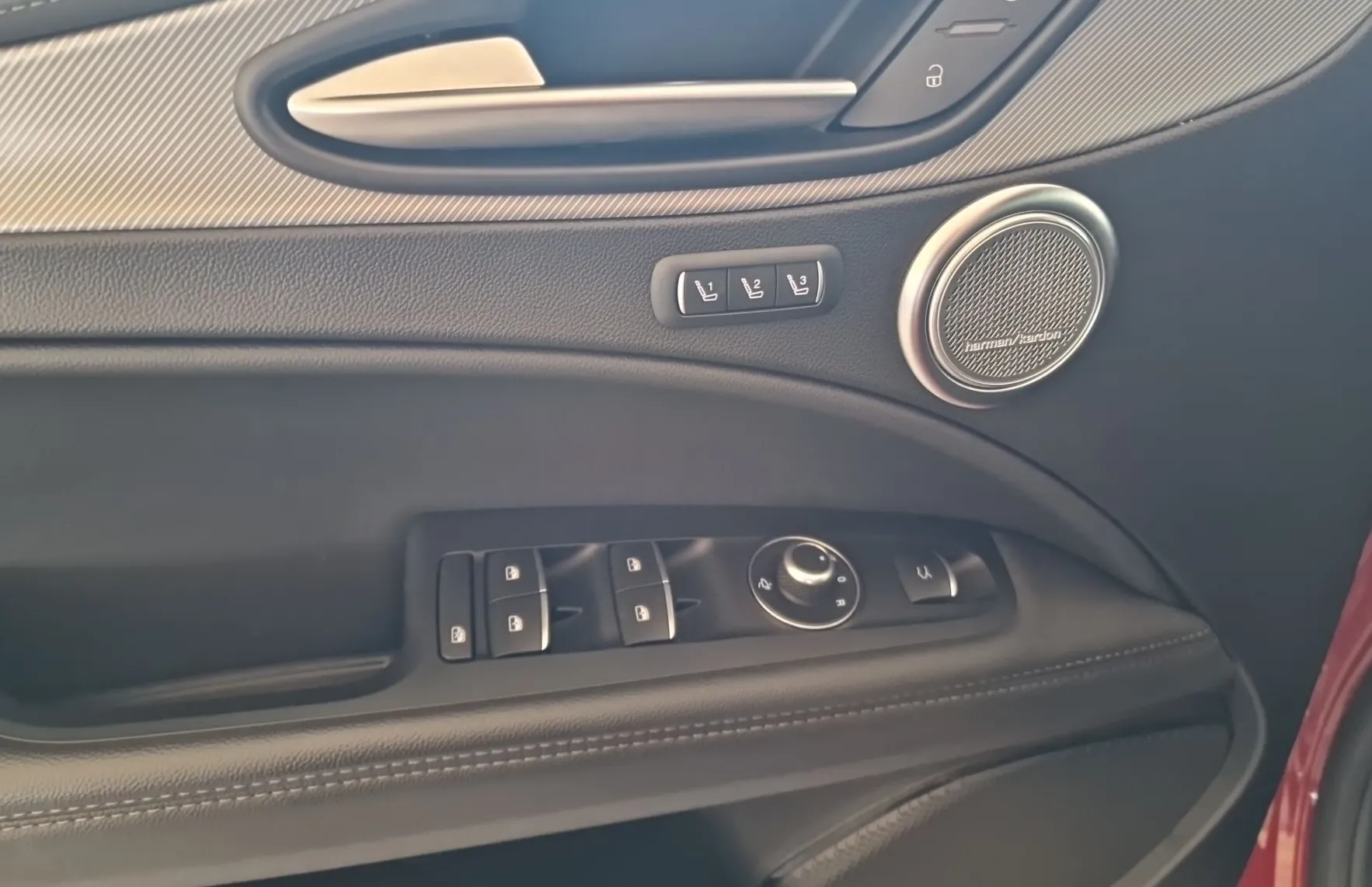 Zunanja slika - Alfa Romeo Stelvio - Q4 2.2 Multijet 210 Veloce Avt. - 15