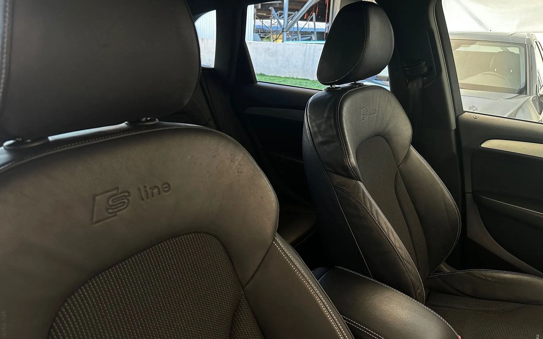 Notranja slika - Audi Q5 - 2.0 TDI-S LINE-20COL-NAVI-2XPDC-NA OBROKE - 8