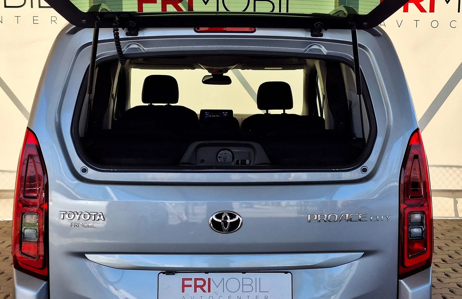 Zunanja slika - Toyota Proace - City Verso 1.5 D Family Pack - 5