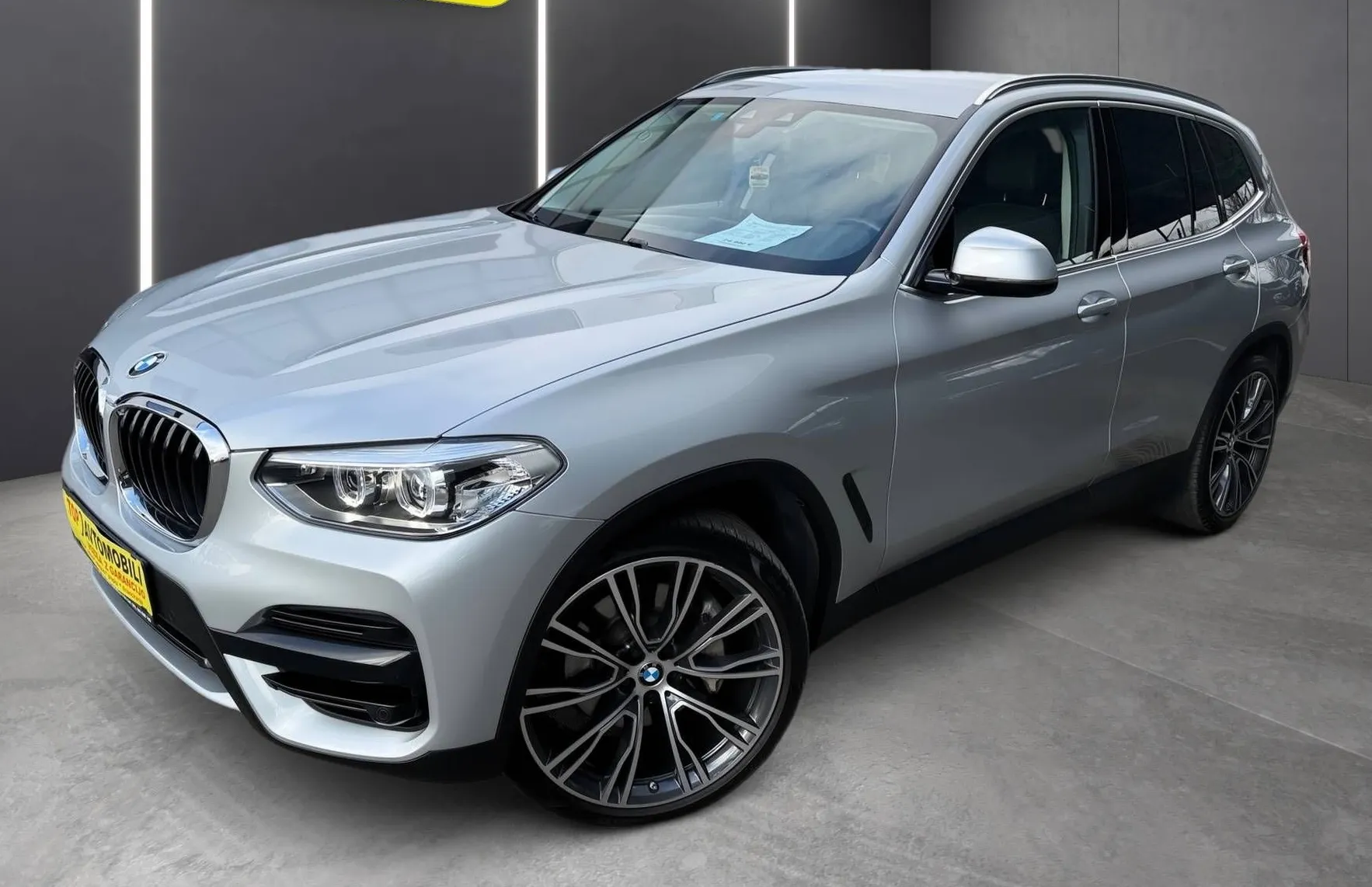 Zunanja slika - BMW X3 - serija : xDrive30d LED PDC TEMPOMAT USNJE KLJUKA  TOP - 2