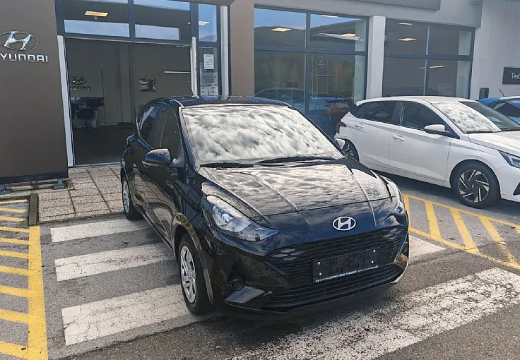Zunanja slika - Hyundai i10 - 1.0 Style 1 Lastnik Samo 38000km - 1