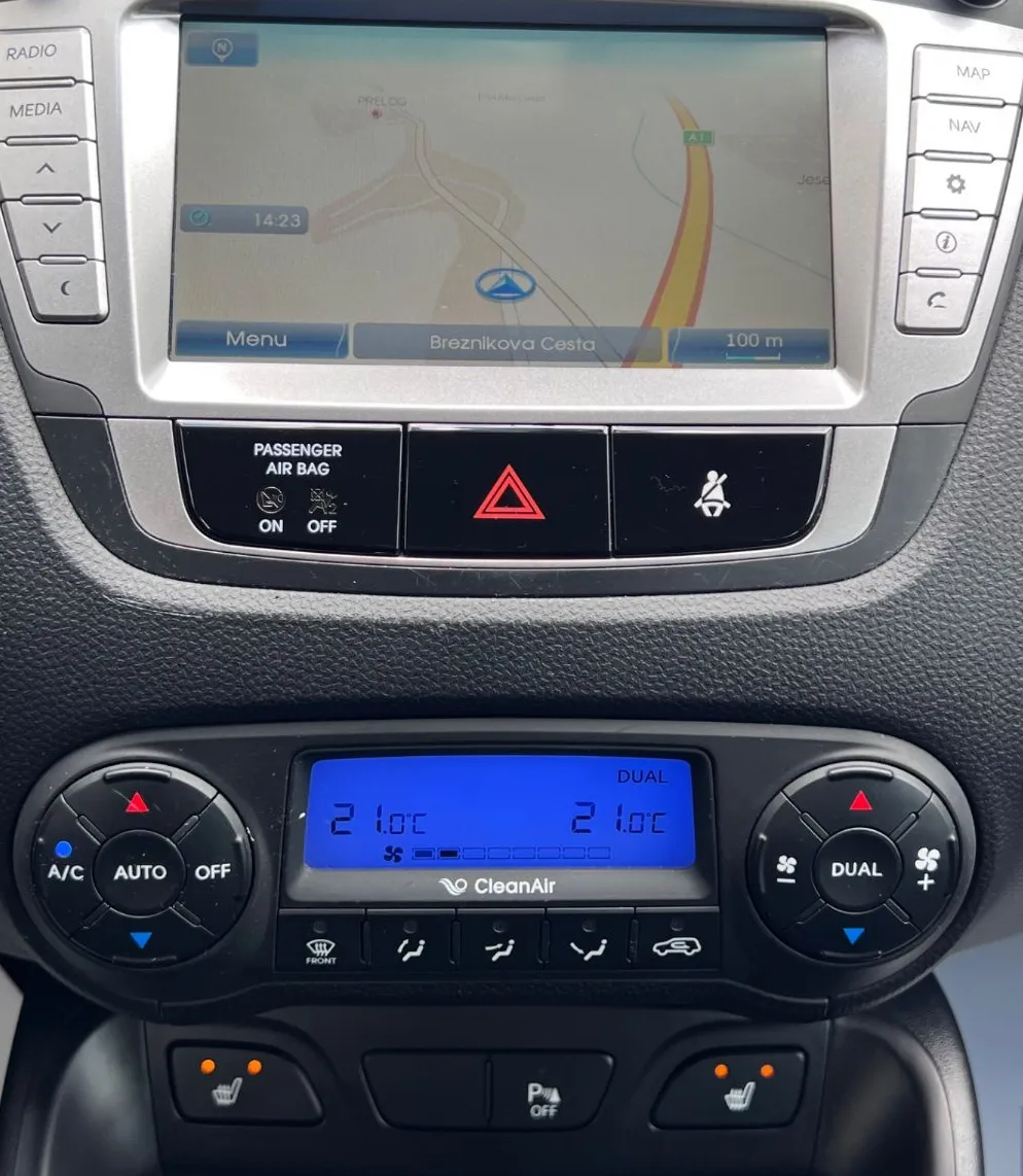 Zunanja slika - Hyundai ix35 - 4WD 2.0 CRDi+1.LAST+SLO+NAVI+R.KAMERA... - 14