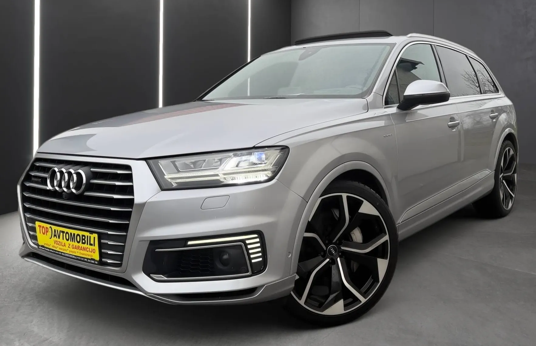 Zunanja slika - Audi Q7 - E-TRON 3.0TDI QUATTRO LED NAVI ACC HUD PANO 360K.. - 1
