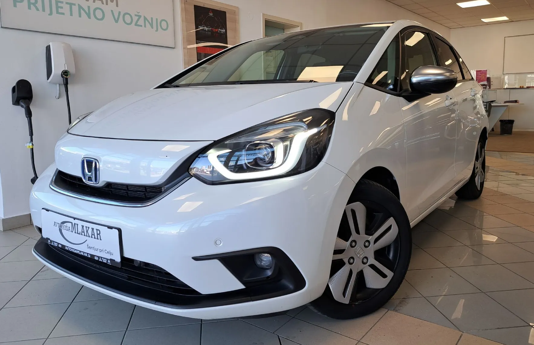 Zunanja slika - Honda Jazz - 1.5 i-MMD Hibrid Executive-1.LASTNIK-SLO- - 2